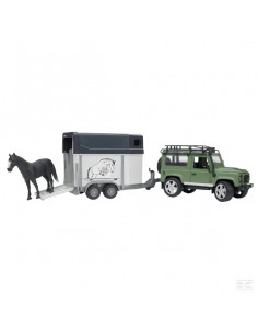 Land Rover Defender con rimorchio per cavalli e 1 cavallo